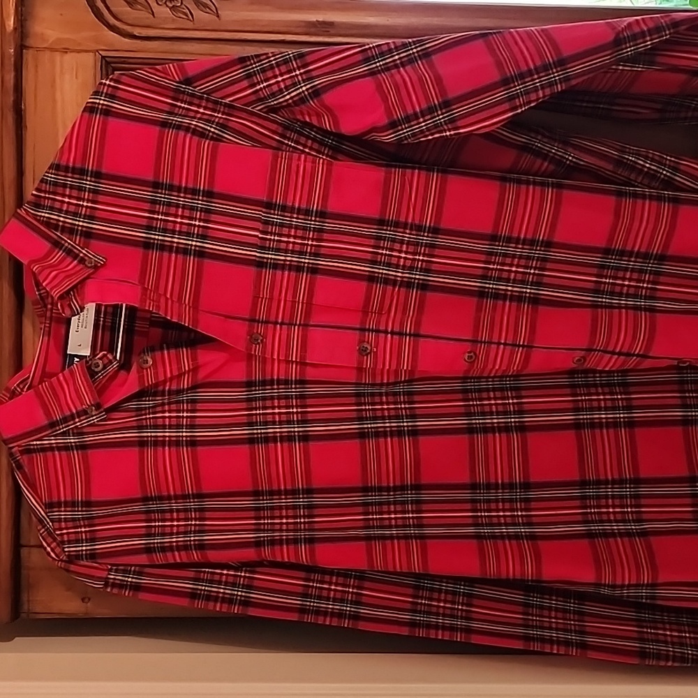 Old Navy Red Plaid Men's Shirt